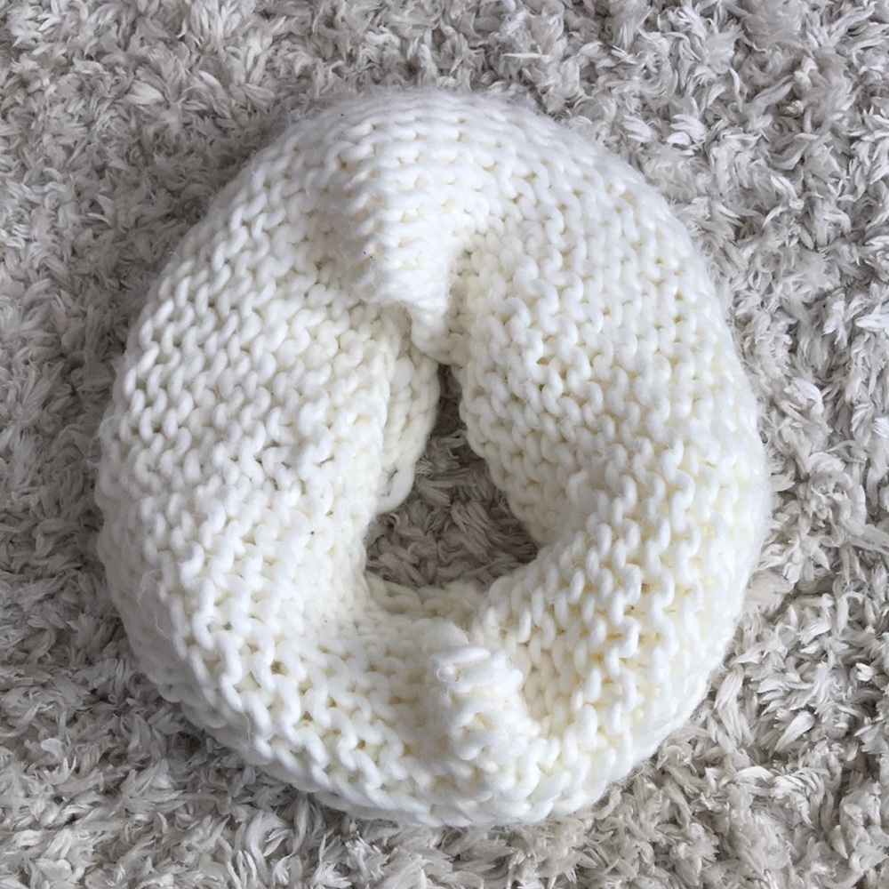 Chunky Thick Cream Infinity Scarf